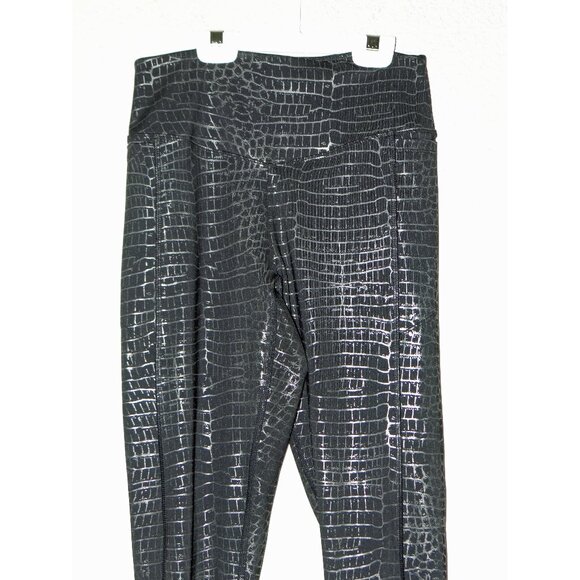 Pink Victoria Secret Activewear Leggings Black Reptile Print W/ Pockets Small S - Picture 2 of 8